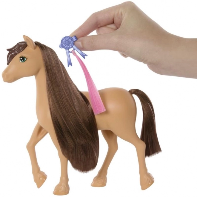 Cavallo giocattolo Barbie Pepper con capelli acconciabili