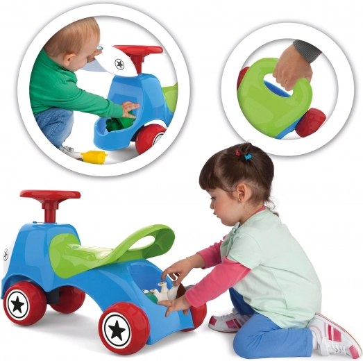 Pratico vano portaoggetti sotto il sedile