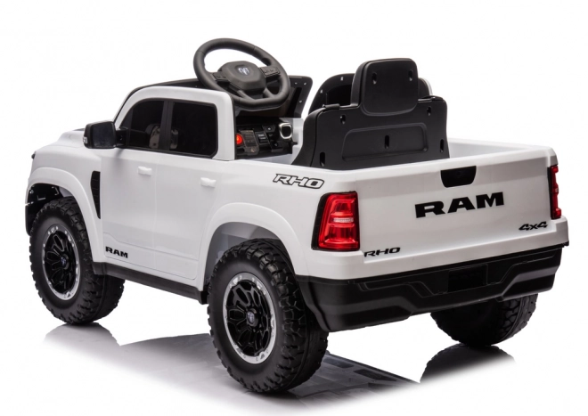 Auto elettrica bambini Dodge Ram bianco