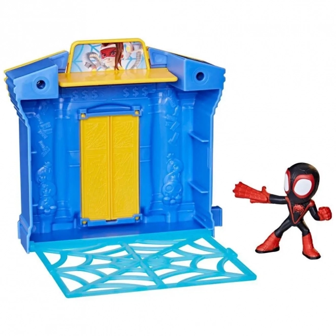 Zestaw di gioco con figurina Spidey e Super Amici