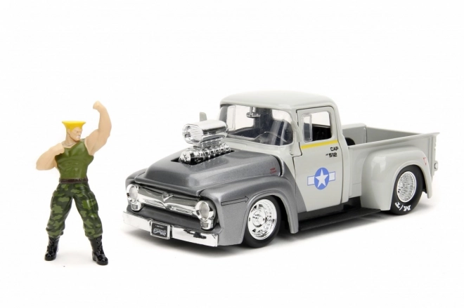 Camioncino Ford 1956 1:24 di Street Fighter di Jada Toys