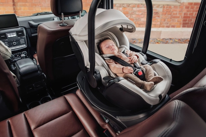 Seggiolino auto Baby-Safe Pro con base Vario 5Z e seggiolino Dualfix 5Z Lux in Urban Olive