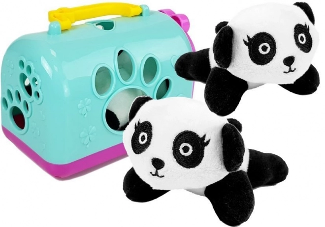 Panda di peluche con trasportino