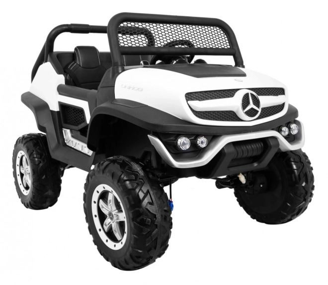 Veicolo Mercedes BENZ UNIMOG Bianco