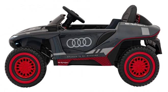 Veicolo Audi RSQ E-TRON Grigio
