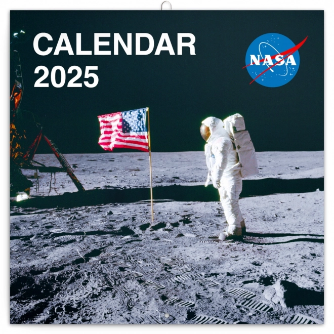 Calendario NASA 2025 con note