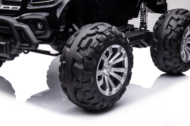 Auto elettrico per bambini Mercedes 4x4 nero