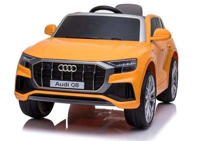 Auto a batteria Audi Q8 giallo laccato