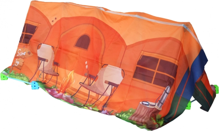 Il telo stampato trasforma il telaio in una tenda