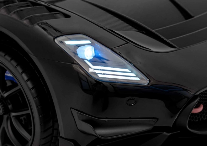 Maserati MC20 GT2 veicolo nero
