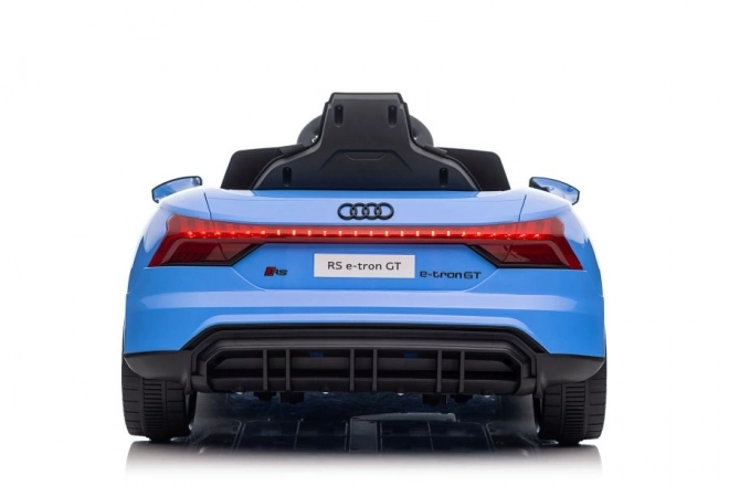 Auto a batteria AUDI e-tron GT blu