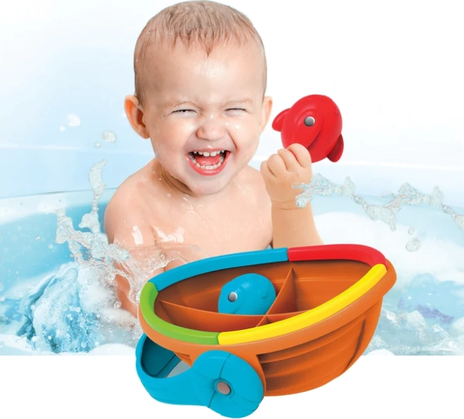 Divertimento in vasca con una barchetta sicura