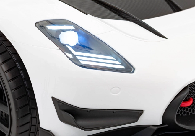 Maserati MC20 GT2 Veicolo Bianco