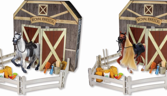 Cavallo con accessori Royal Breeds 17 cm