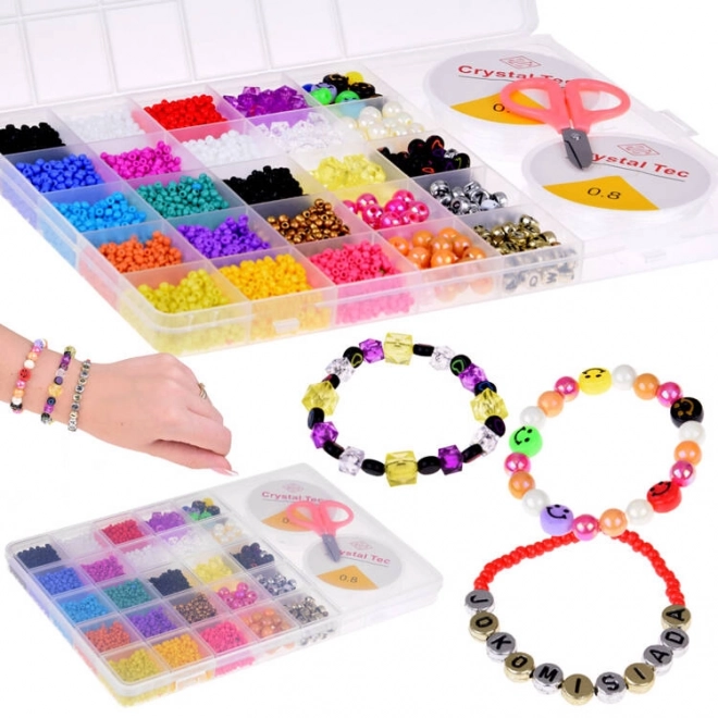 Set di perline colorate e cristalli per realizzare braccialetti