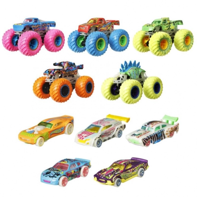 Veicoli Monster Trucks 1:64 luminosi al buio 10 pezzi