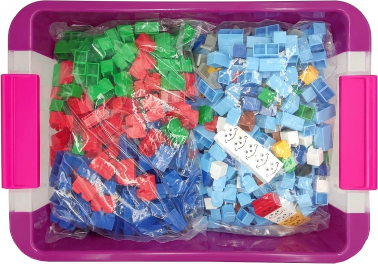 900 pezzi per una creatività senza limiti