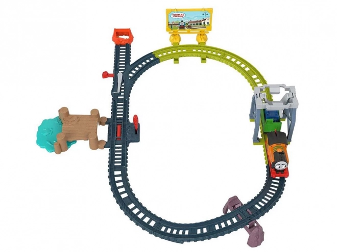 Locomotiva motorizzata Nia per le avventure di Thomas & Friends