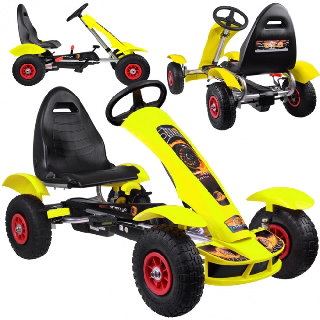 Kart sportivo a pedali verde con ruote gonfiabili