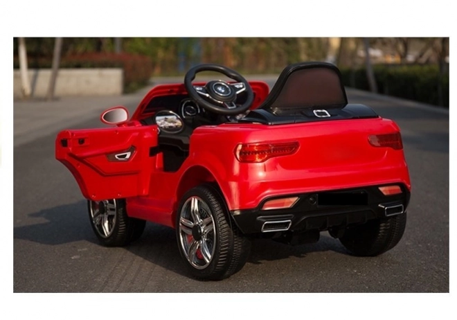 Auto elettrico rosso per bambini