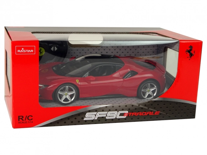 Auto radiocomandata Ferrari SF90 rosso