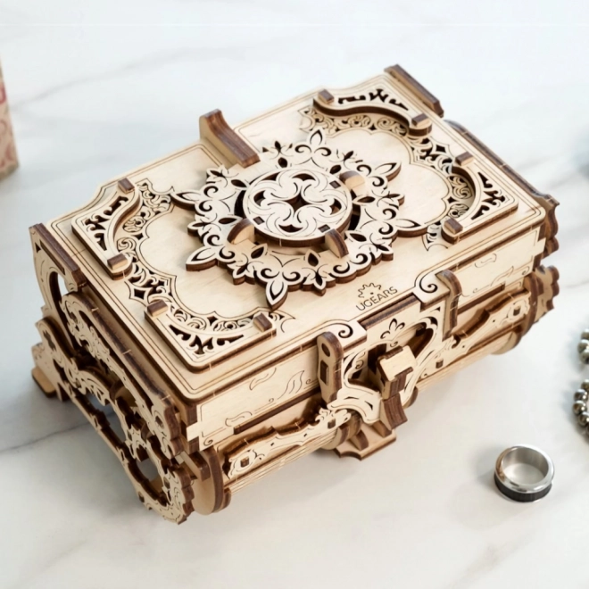 Scatola dei gioielli meccanica antica Ugears 3D in legno