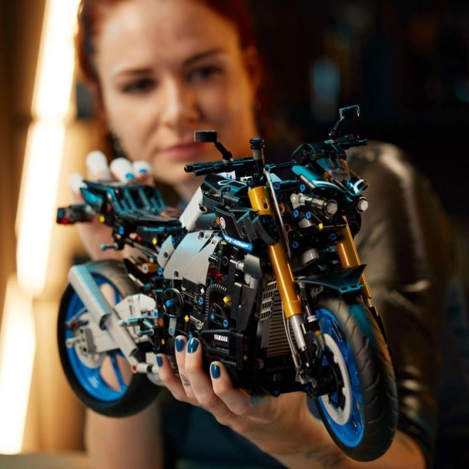 Riproduzione LEGO Technic della Yamaha MT-10 SP