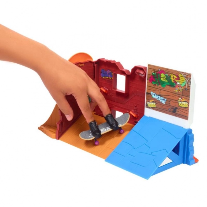 Set da gioco parco skate per fingerboard di Hot Wheels