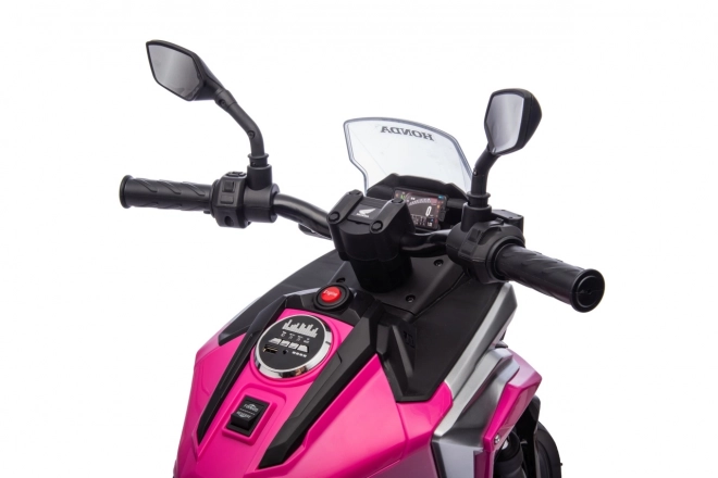 Motocicletta Honda NC750X Rosa