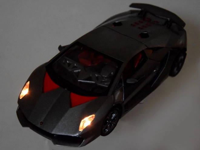 Auto radiocomandata Lamborghini argento