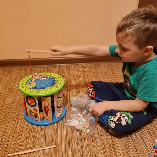 Cubo educativo in legno per bambini