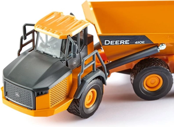 Sterzo articolato e telaio robusto