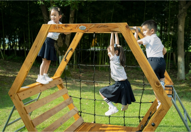 Parco Giochi per Bambini XXL Esagonale in Legno Classic World Edu