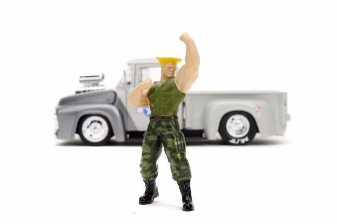 Camioncino Ford 1956 1:24 di Street Fighter di Jada Toys