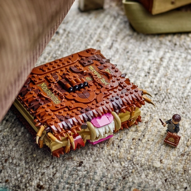 Libro dei Mostri con mattoncini LEGO Harry Potter