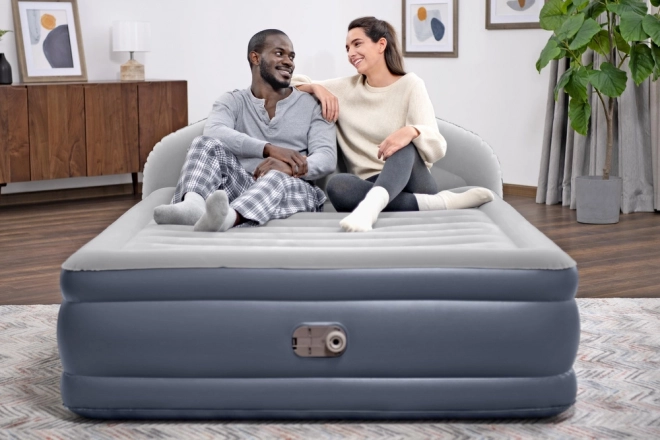 Materasso gonfiabile Bestway Tritech con pompa integrata