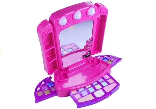 Cassetto pieno di colori