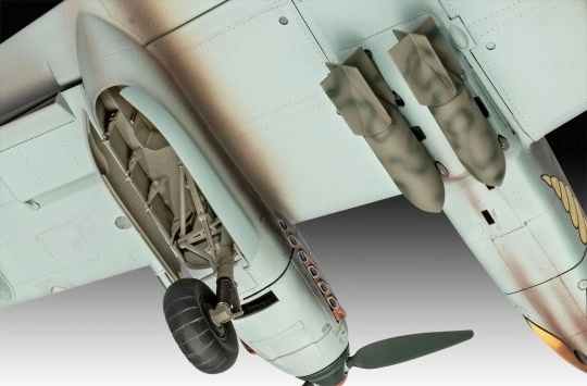 Modello in plastica Messerschmitt BF-110 C7