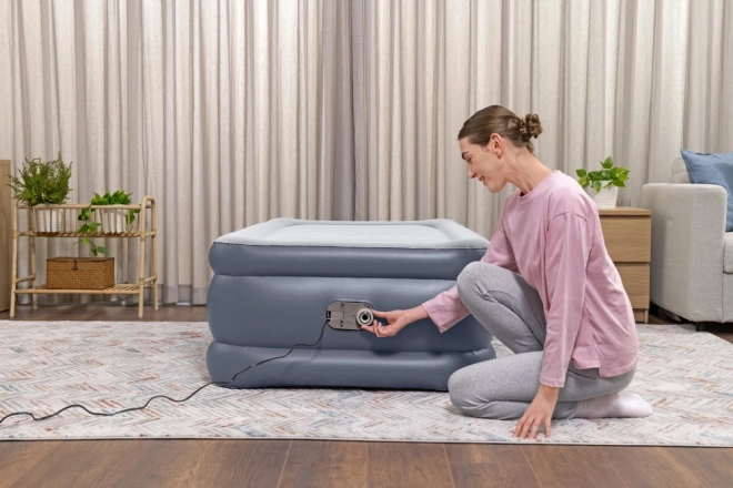 Materasso gonfiabile con pompa Bestway