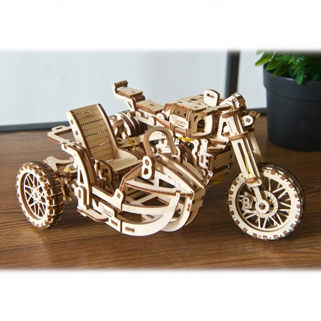 Moto Scrambler con Sidecar Ugears 3D Puzzle Meccanico di Legno