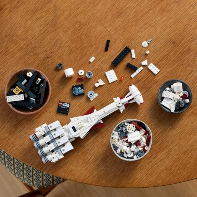 Modello da collezione LEGO Star Wars Tantive IV