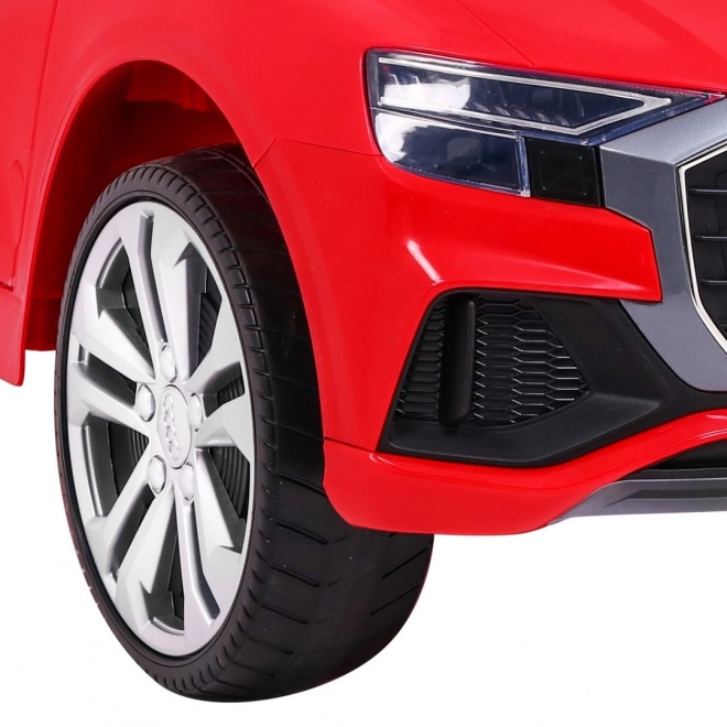 Audi Q8 Sollevatore per bambini batteria Rosso + Telecomando + EVA + Avvio lento + MP3 USB + LED
