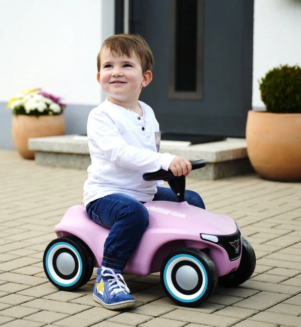 Jeepino rosa BIG Bobby Car Neo per bambini
