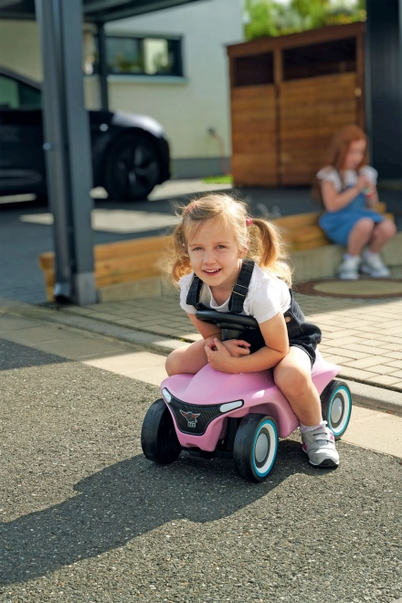 Jeepino rosa BIG Bobby Car Neo per bambini