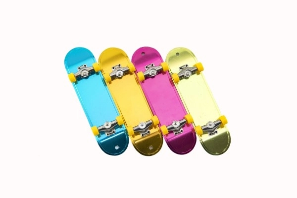 Skateboard da dito con accessori