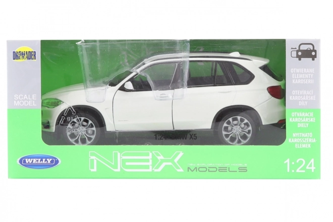 Modello in scala 1:24 di BMW X5