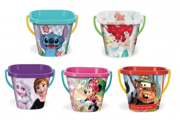 Plastica leggera e resistente per il gioco quotidiano