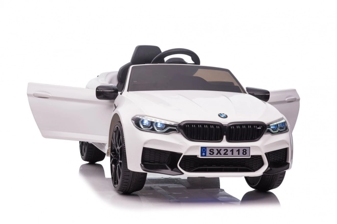 Veicolo elettrico per bambini BMW M5 bianco