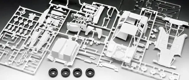 Modello in plastica Lamborghini Countach LP500