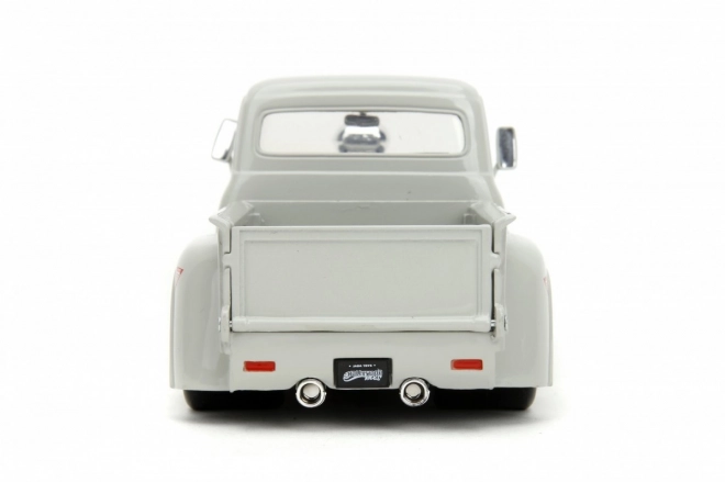 Camioncino Ford 1956 1:24 di Street Fighter di Jada Toys